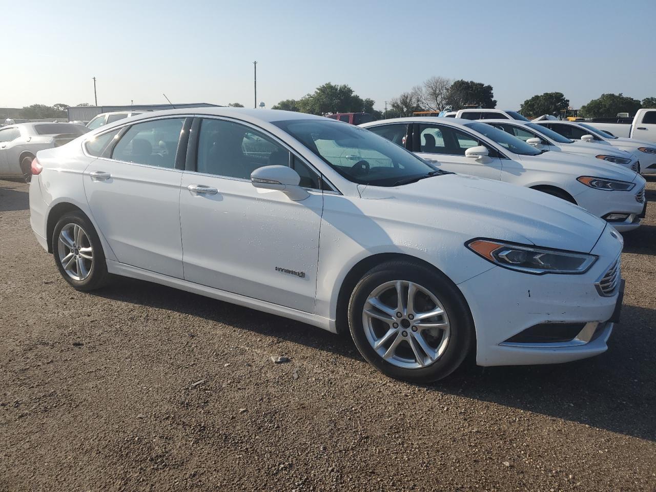 2018 Ford Fusion Se Hybrid - Image 4