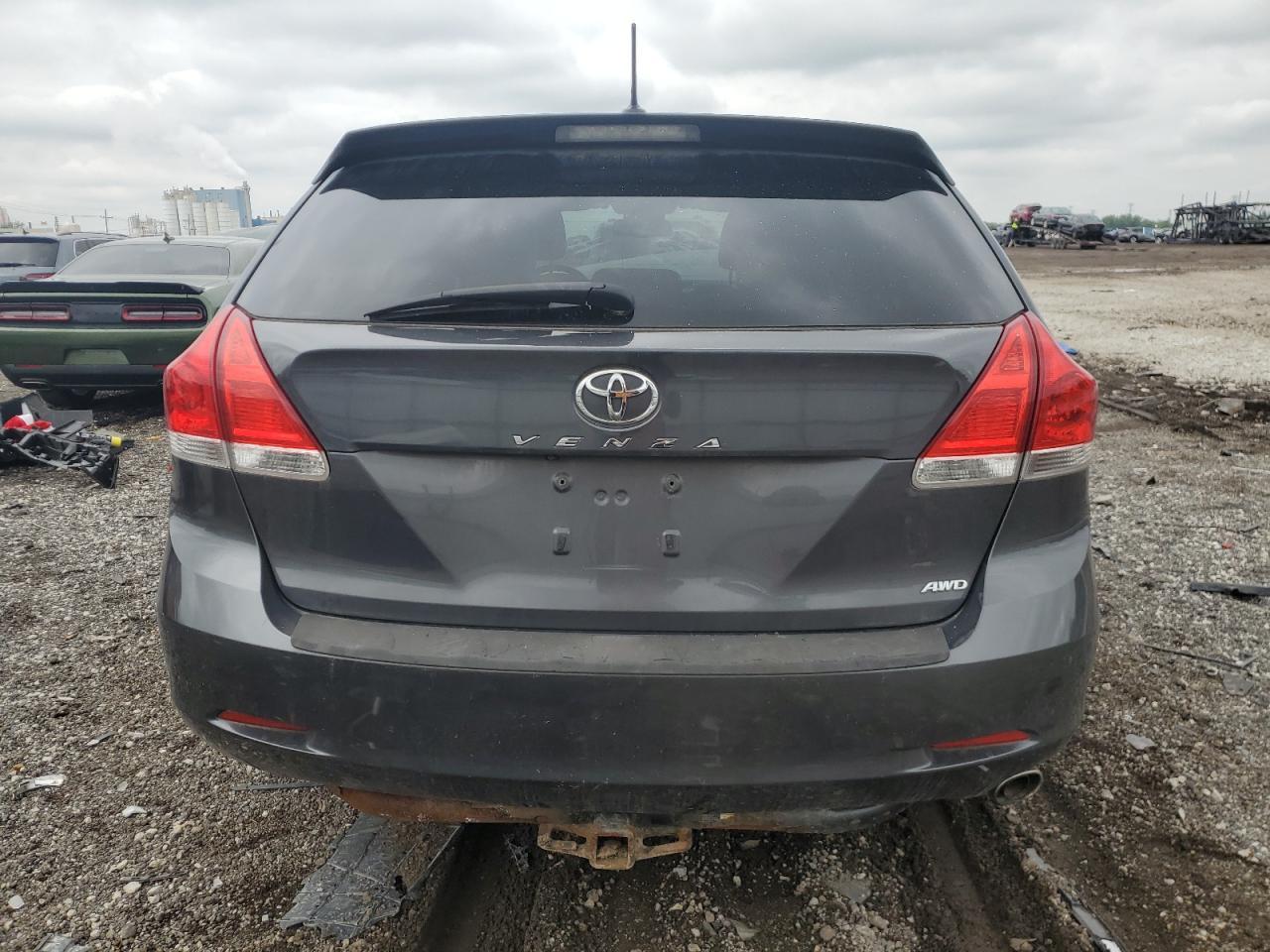 2011 Toyota Venza - Image 6