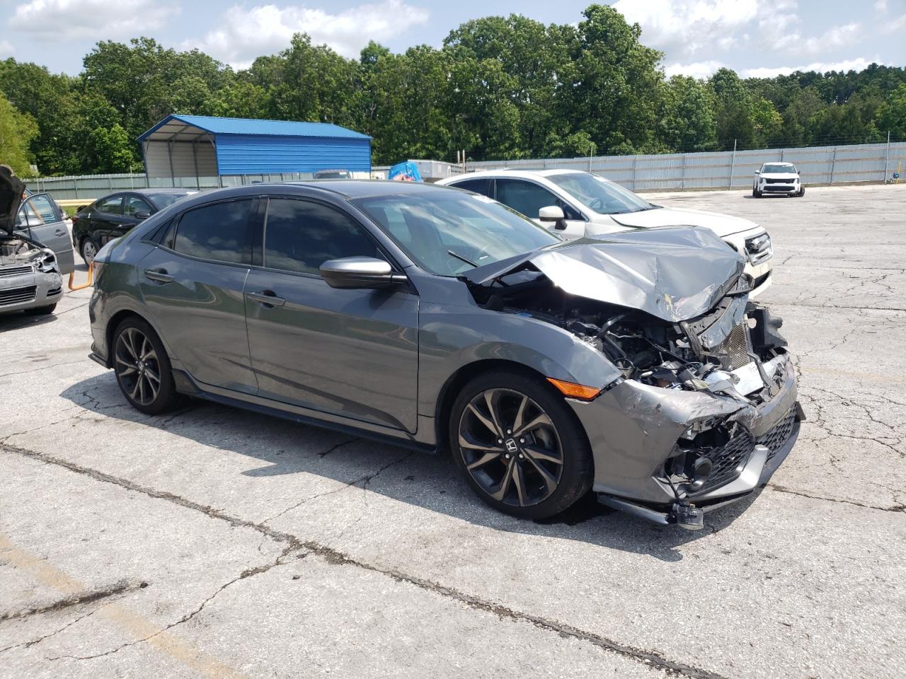 2017 Honda Civic Sport - Image 4