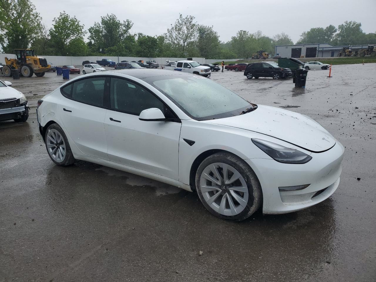 2023 Tesla Model 3 - Image 4