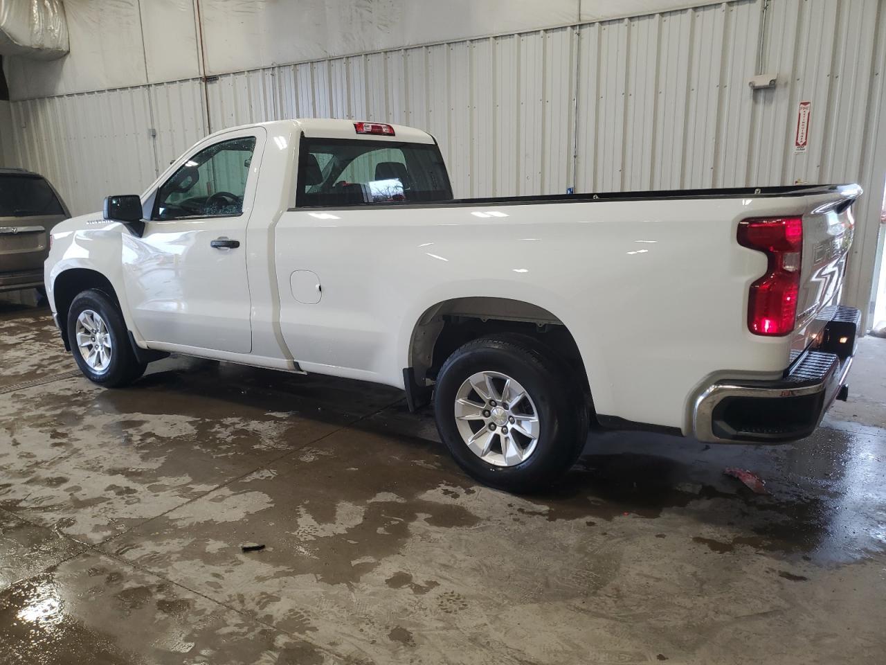 2019 Chevrolet Silverado C1500 - Фото 2
