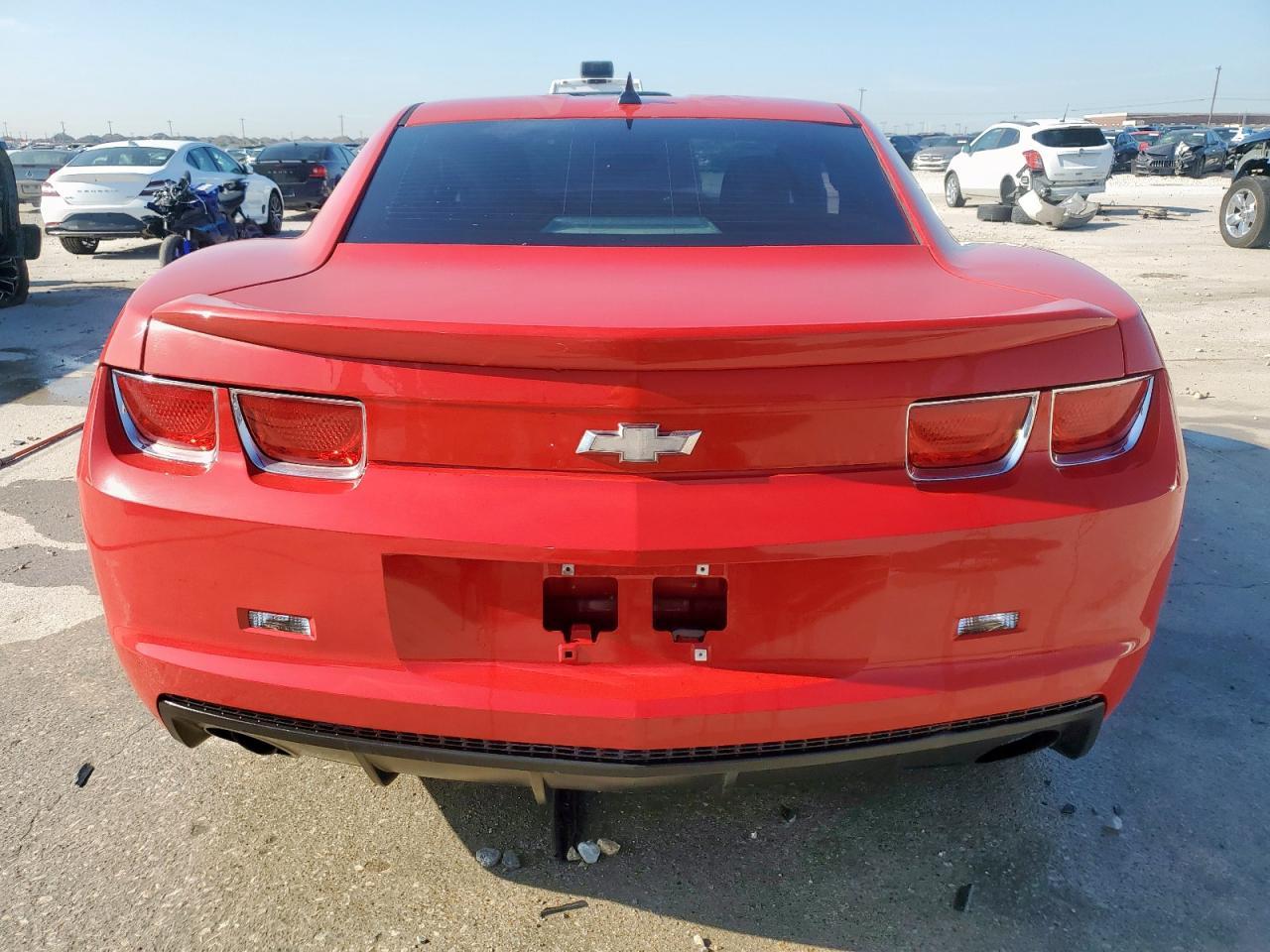 2011 Chevrolet Camaro Ls - Фото 6
