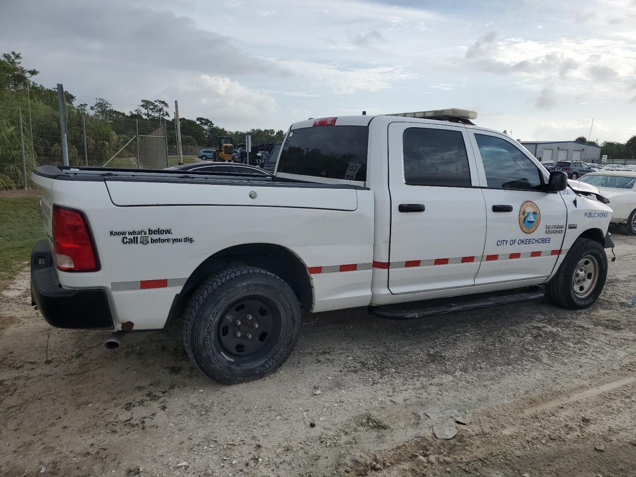 2014 Ram 1500 St - Image 3