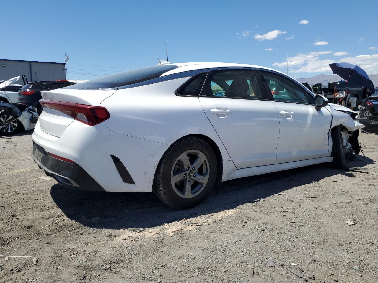 2022 Kia K5 Lxs - Фото 3