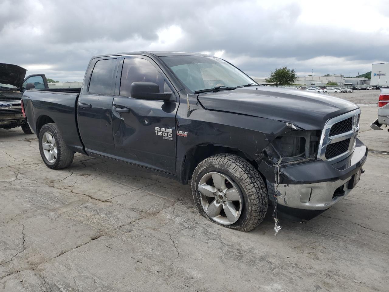2019 Ram 1500 Classic Tradesman - Фото 4