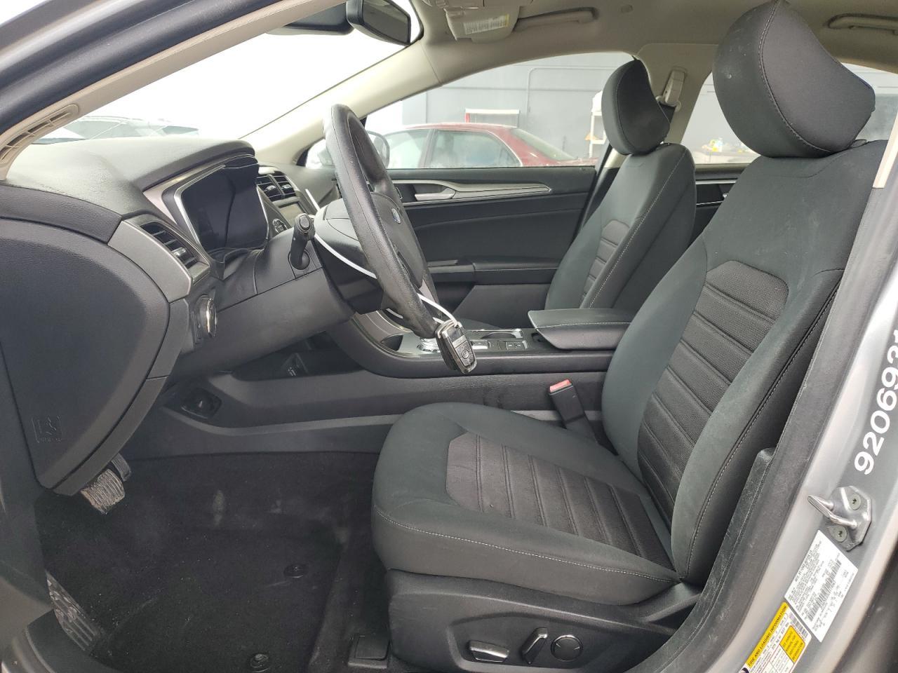 2020 Ford Fusion Se - Фото 7