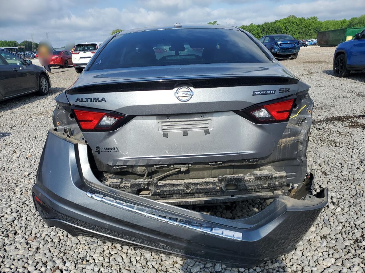 2022 Nissan Altima Sr - Фото 6