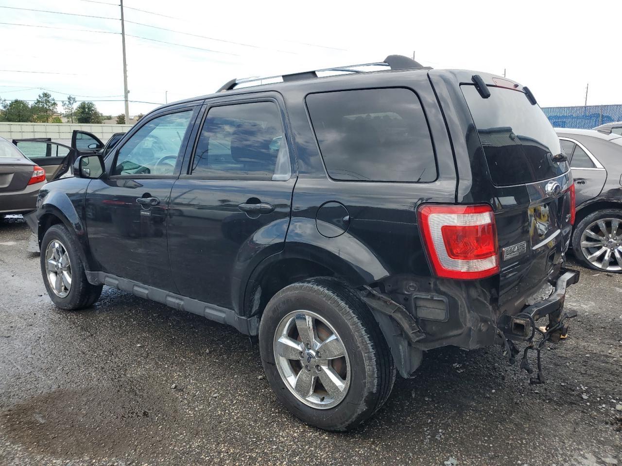 2010 Ford Escape Limited - Фото 2