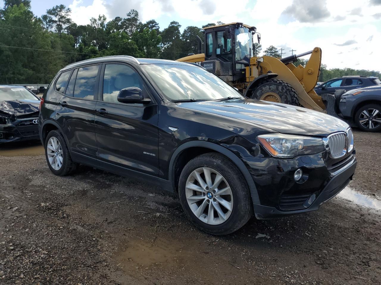 2017 BMW X3 Sdrive28I - Image 4