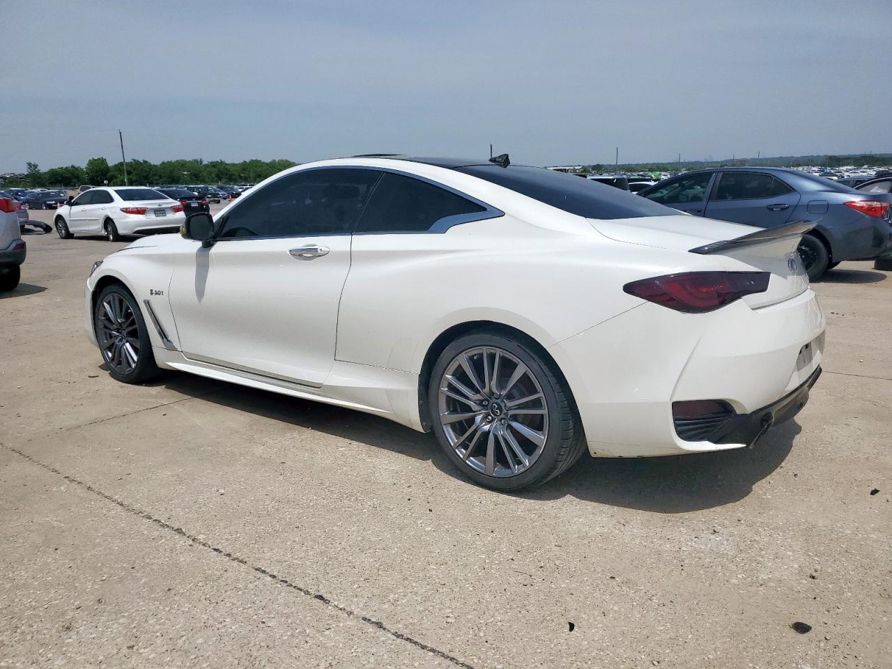 2017 Infiniti Q60 Red Sport 400 - Фото 2