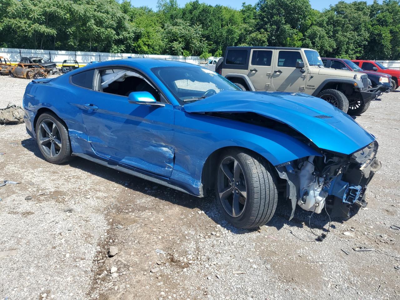 2020 Ford Mustang - Фото 4