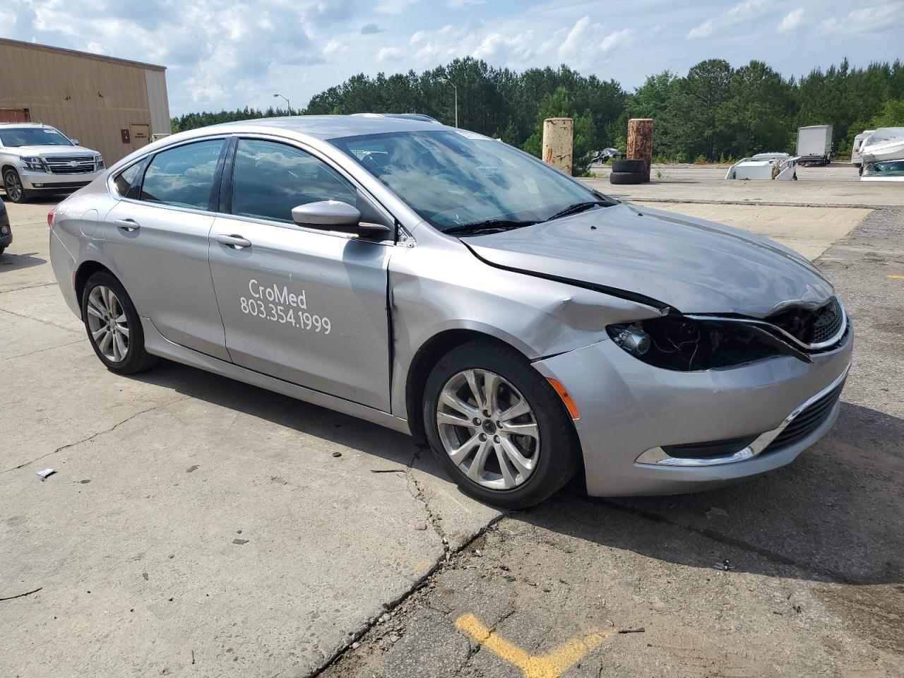 2017 Chrysler 200 Limited - Фото 4