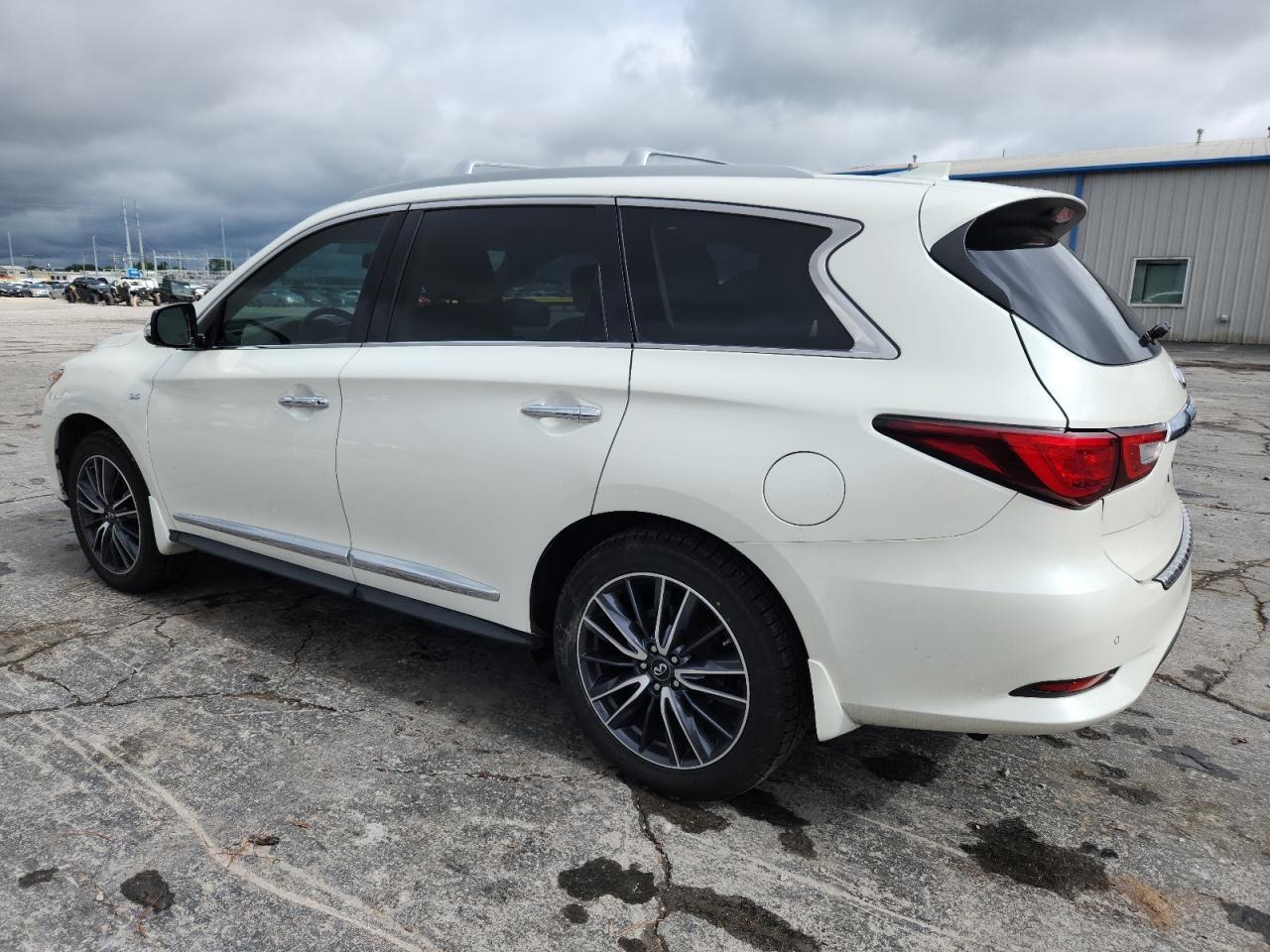 2017 Infiniti Qx60 - Image 2