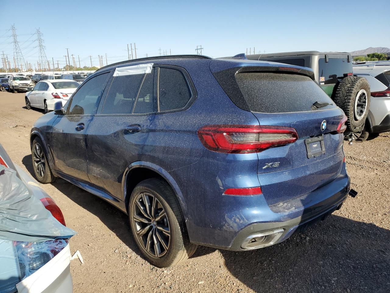 2019 BMW X5 xDrive50I - Image 2