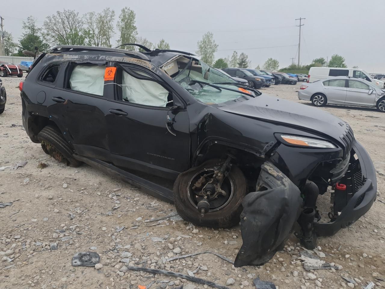 2016 Jeep Cherokee Trailhawk - Image 4