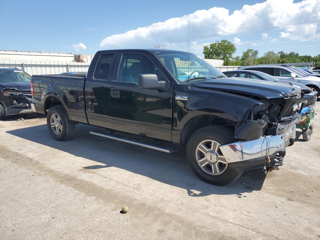 2006 Ford F150 - Image 4