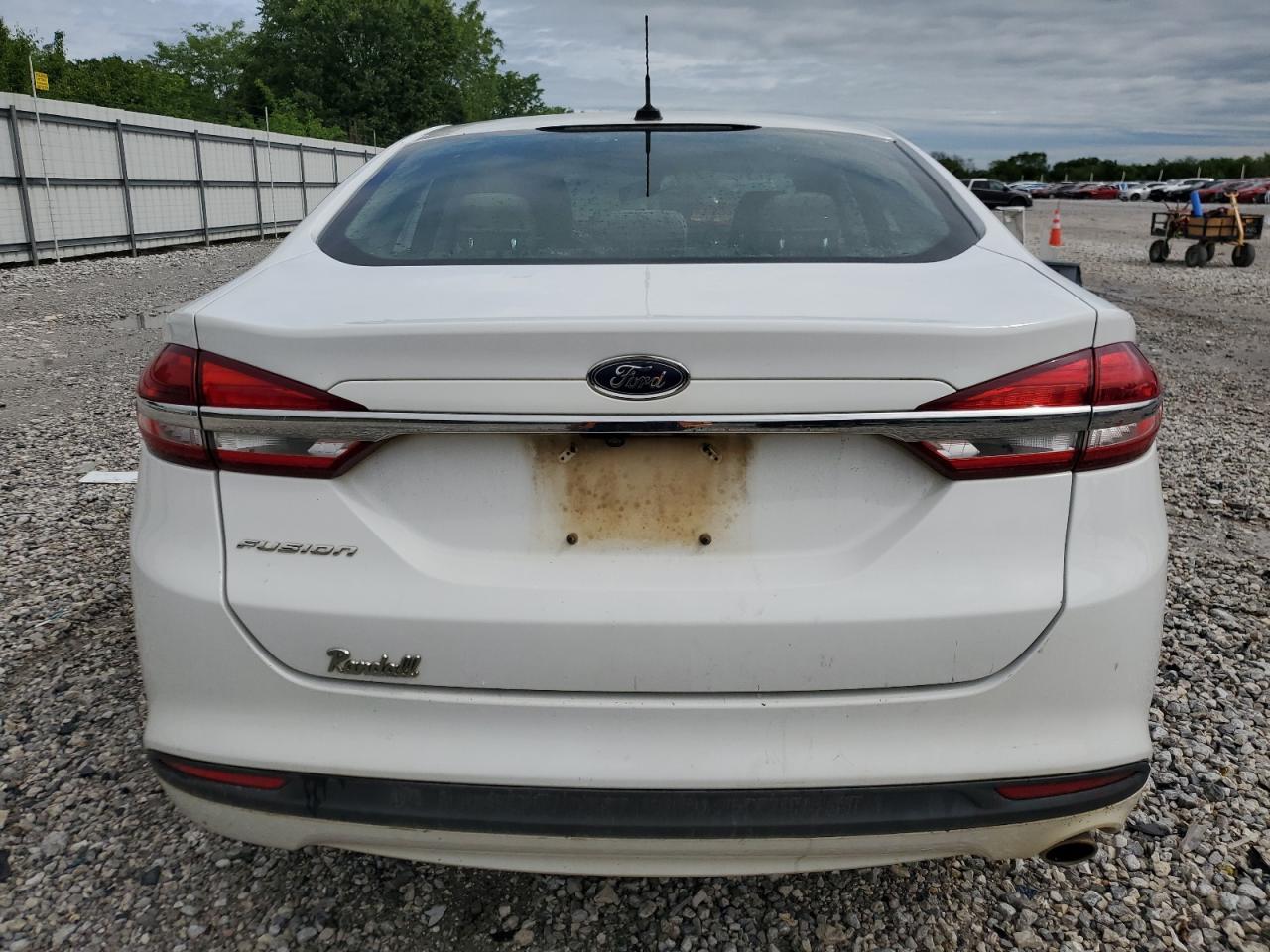 2018 Ford Fusion S - Фото 6