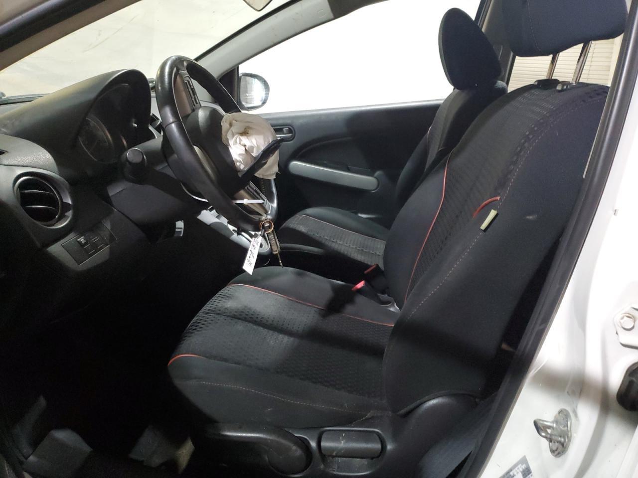2014 Mazda Mazda2 Touring - Фото 7