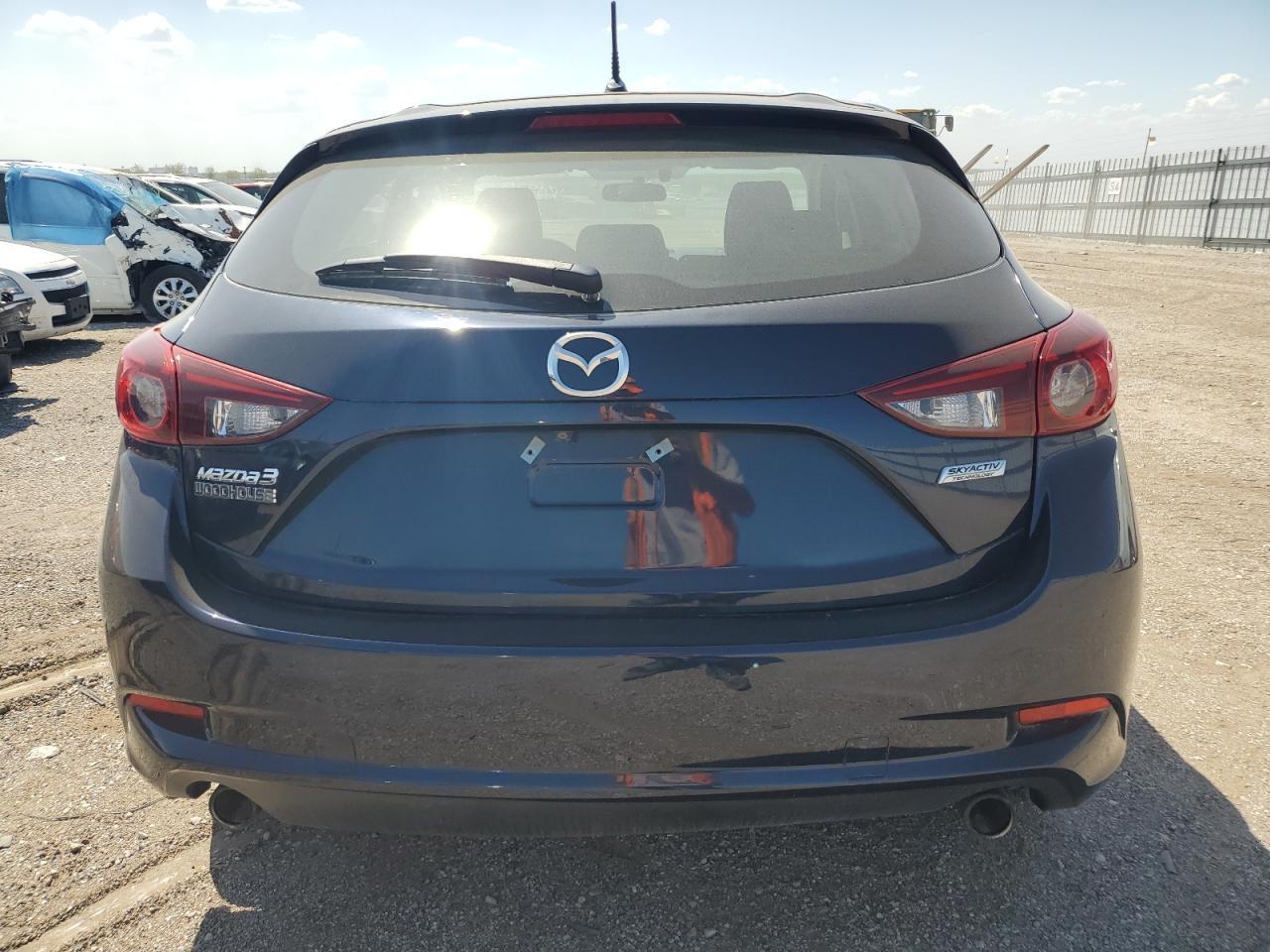 2017 Mazda 3 Sport - Фото 6