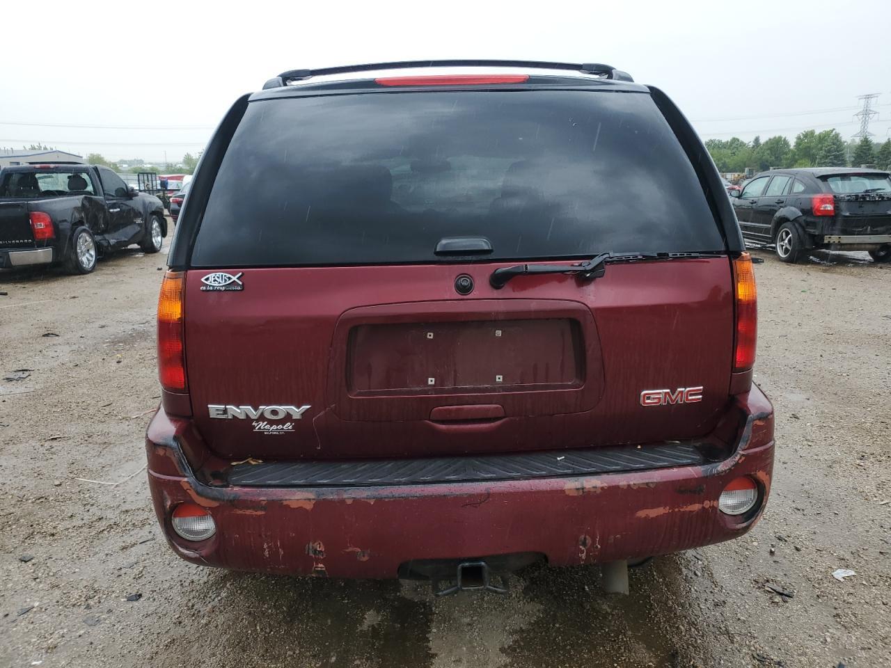 2003 GMC Envoy - Фото 6