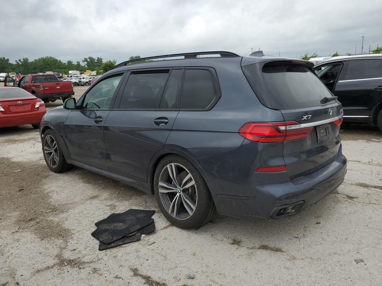 2020 BMW X7 xDrive40I - Image 2