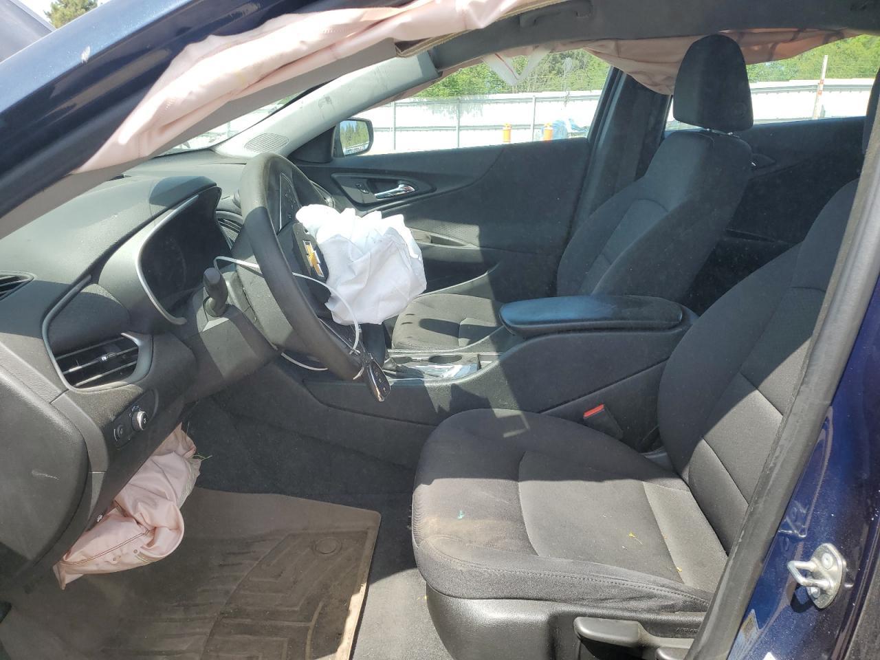 2017 Chevrolet Malibu Ls - Фото 7