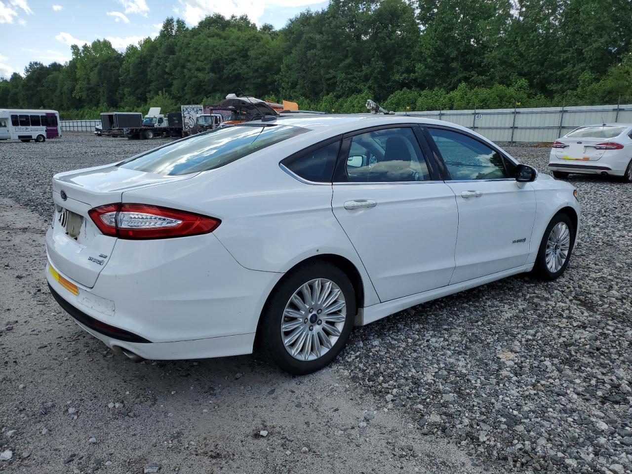 2015 Ford Fusion Se Hybrid - Фото 3