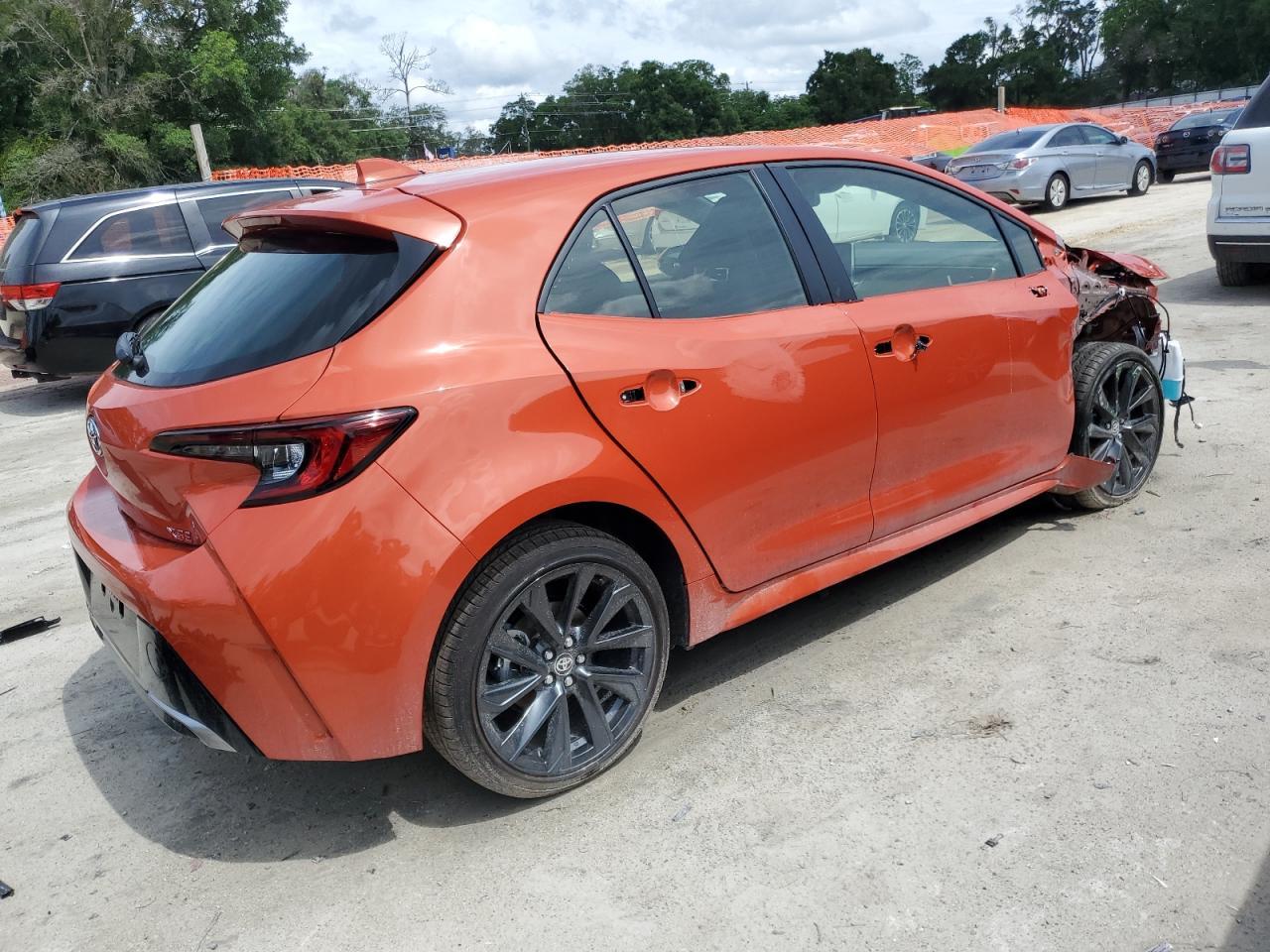 2025 Toyota Corolla Xse - Фото 3