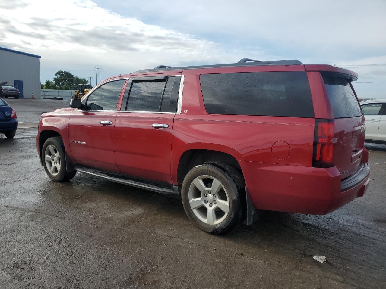 2015 Chevrolet Suburban C1500 Lt - Фото 2