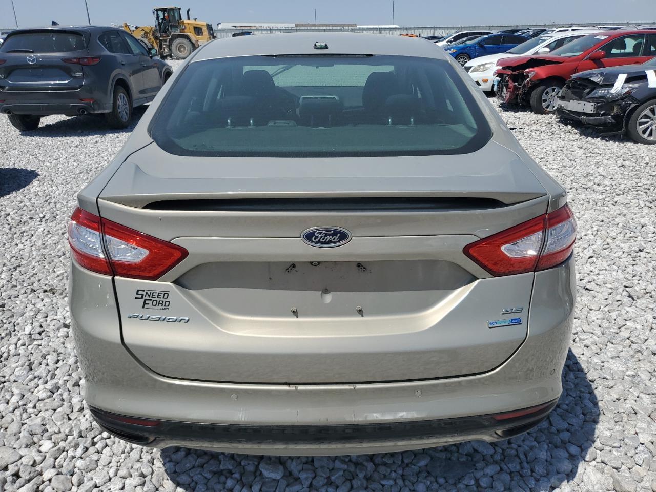 2015 Ford Fusion Se - Фото 6