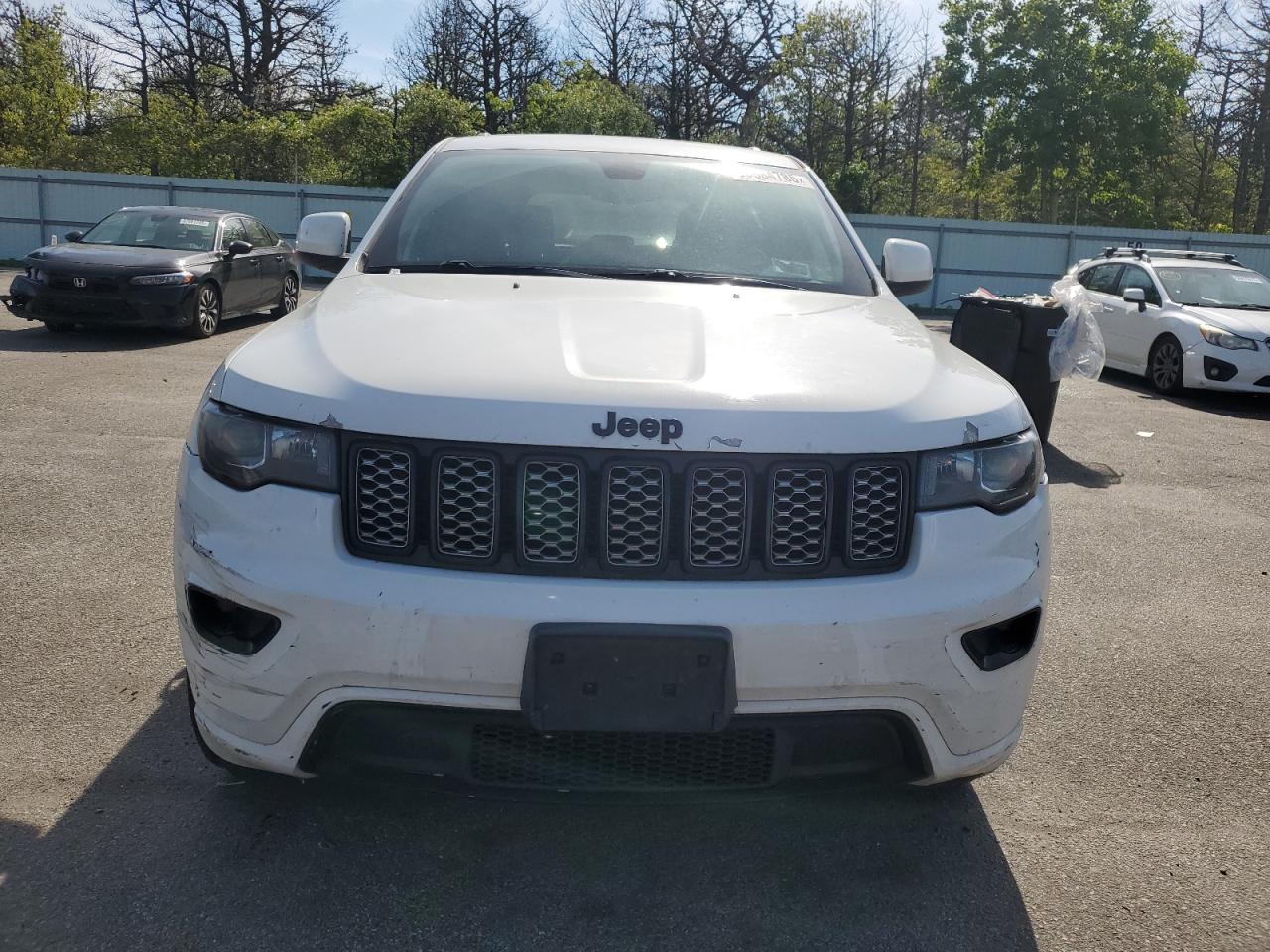 2017 Jeep Grand Cherokee Laredo - Фото 5