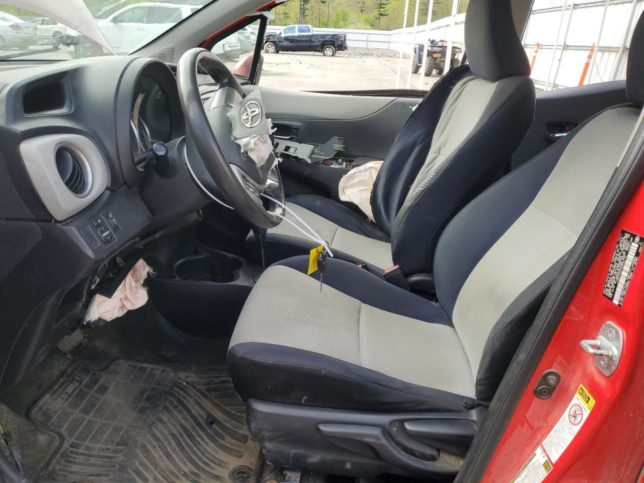 2012 Toyota Yaris - Image 7