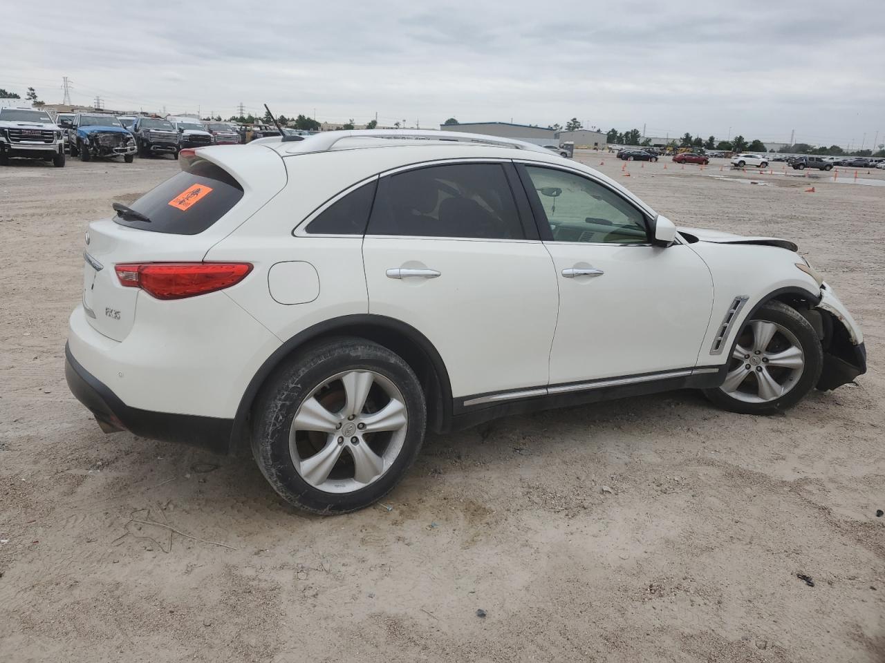 2011 Infiniti Fx35 - Image 3