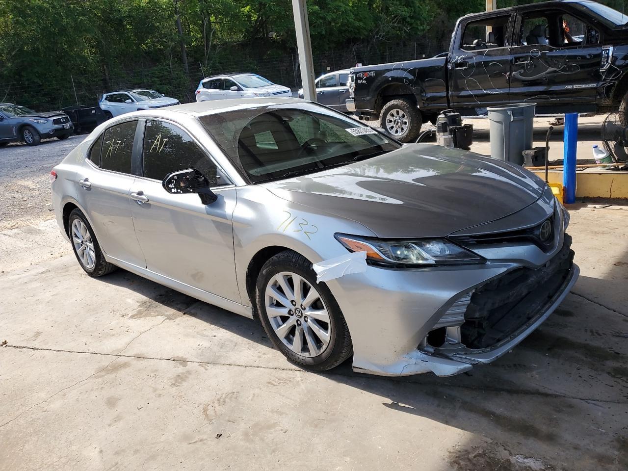 2018 Toyota Camry L - Фото 4
