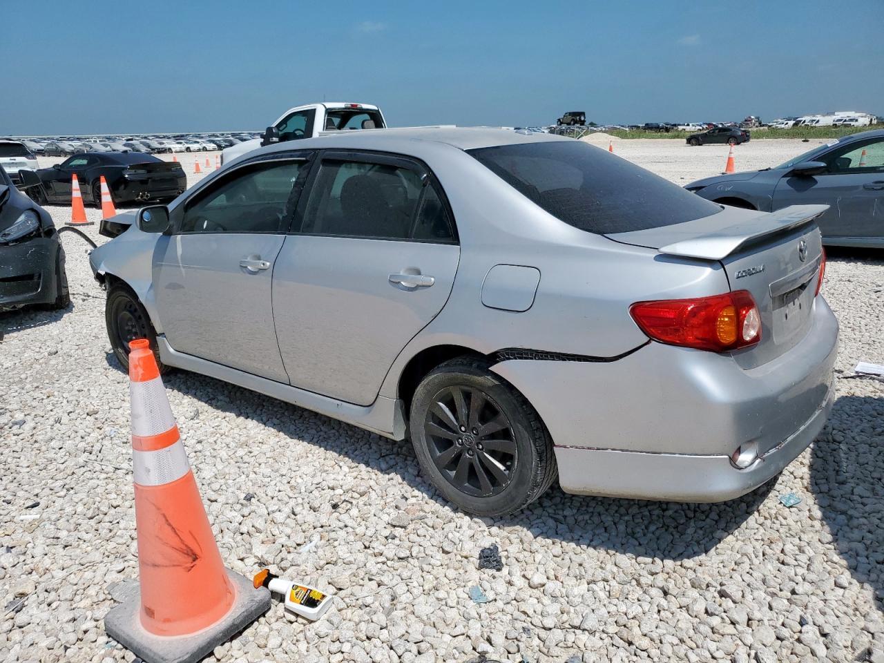 2010 Toyota Corolla - Image 2