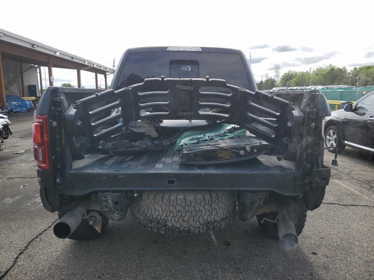 2018 Ford F150 Raptor - Image 6