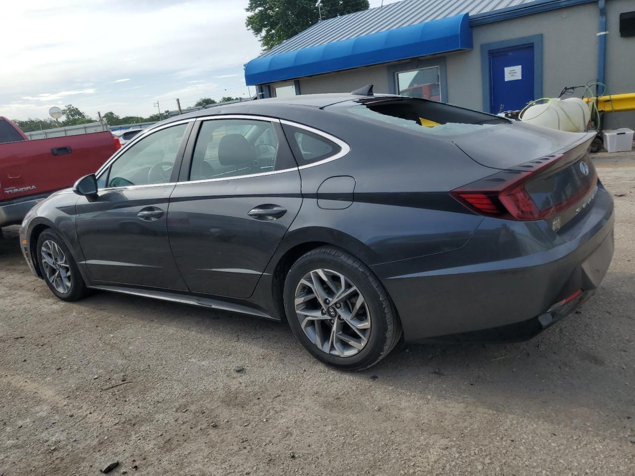 2023 Hyundai Sonata Sel - Image 2