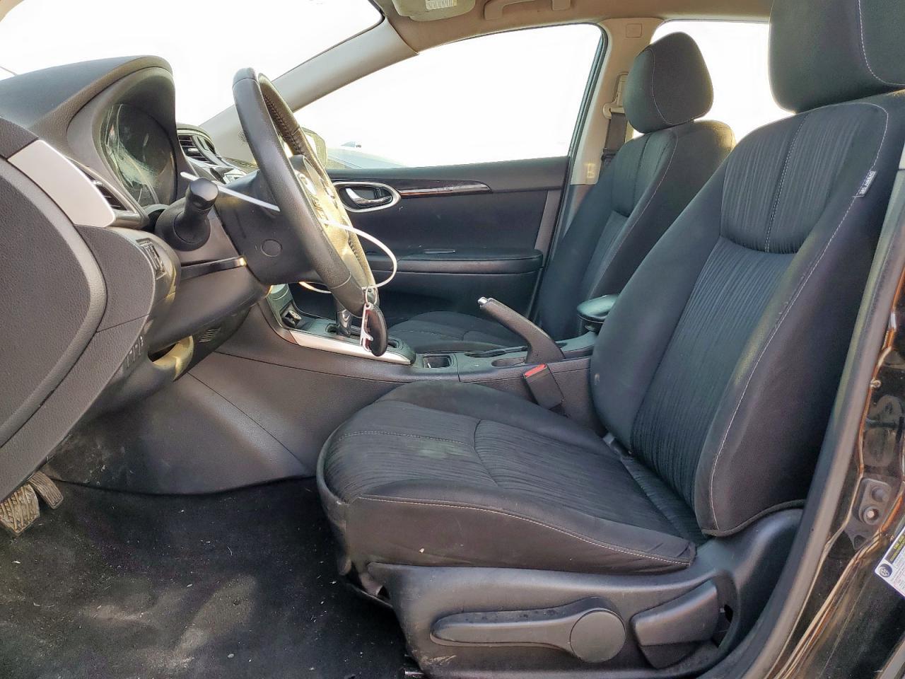 2017 Nissan Sentra S - Фото 7