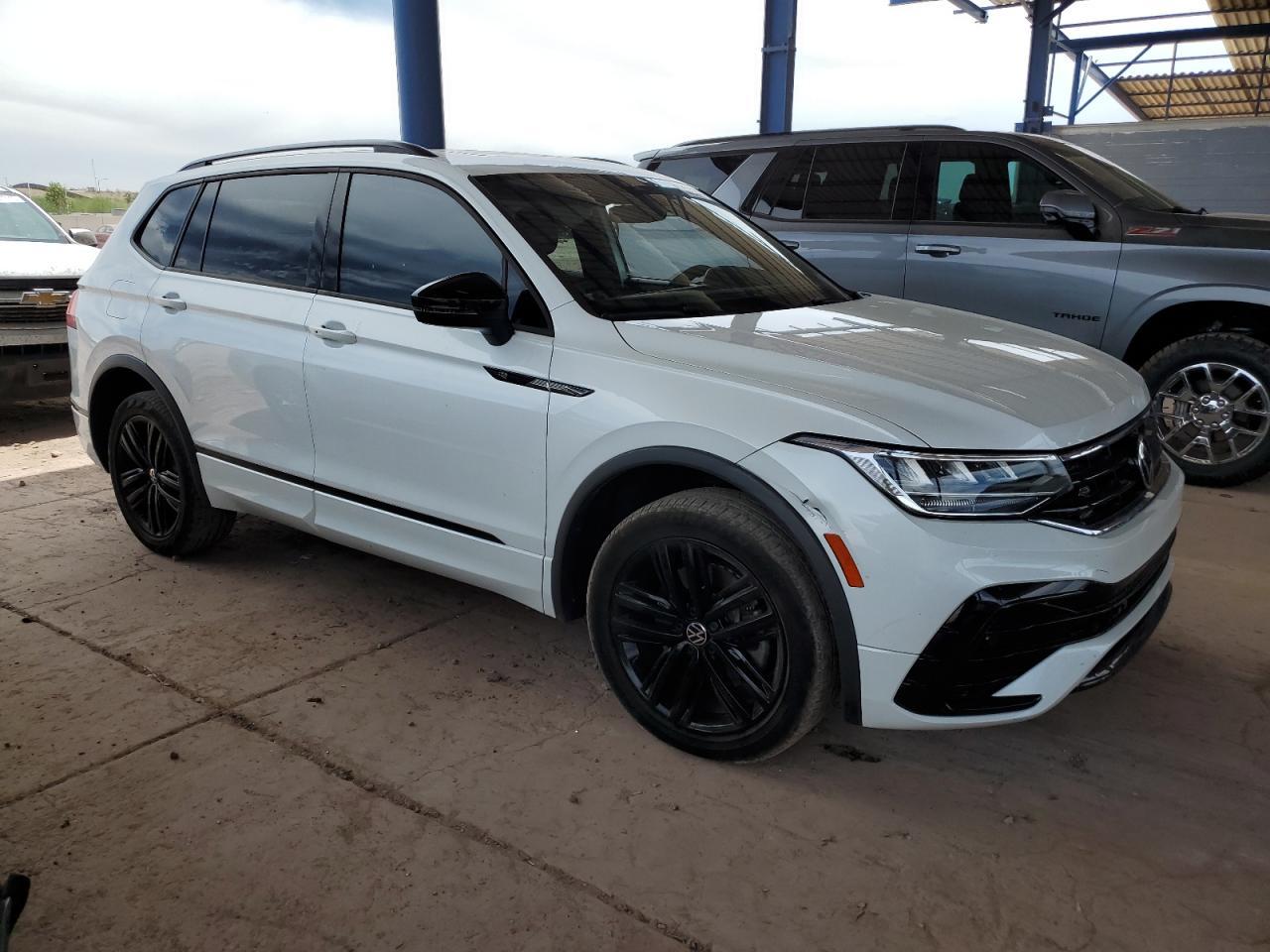 2022 Volkswagen Tiguan Se R-Line Black - Фото 4