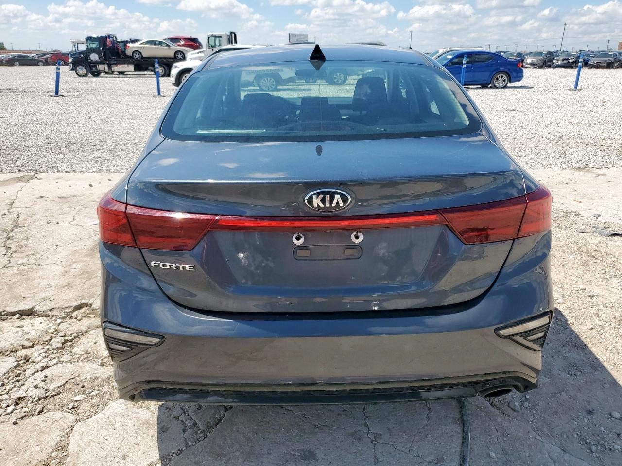 2020 Kia Forte Fe - Фото 6