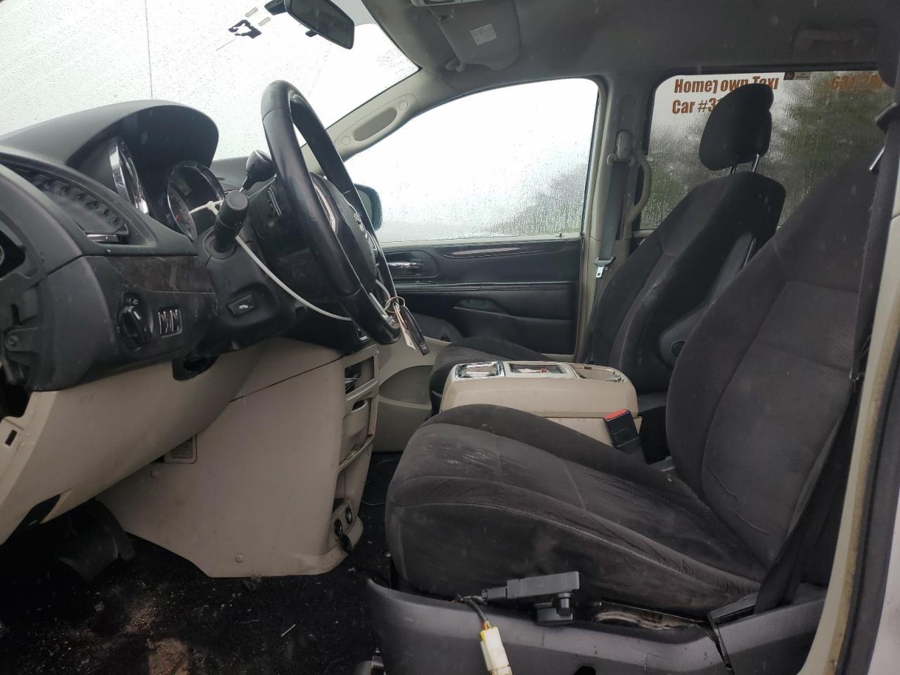 2011 Dodge Grand Caravan Crew - Image 7