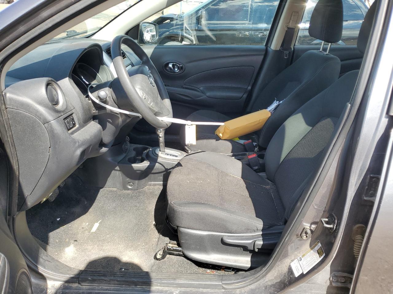 2019 Nissan Versa S - Фото 7