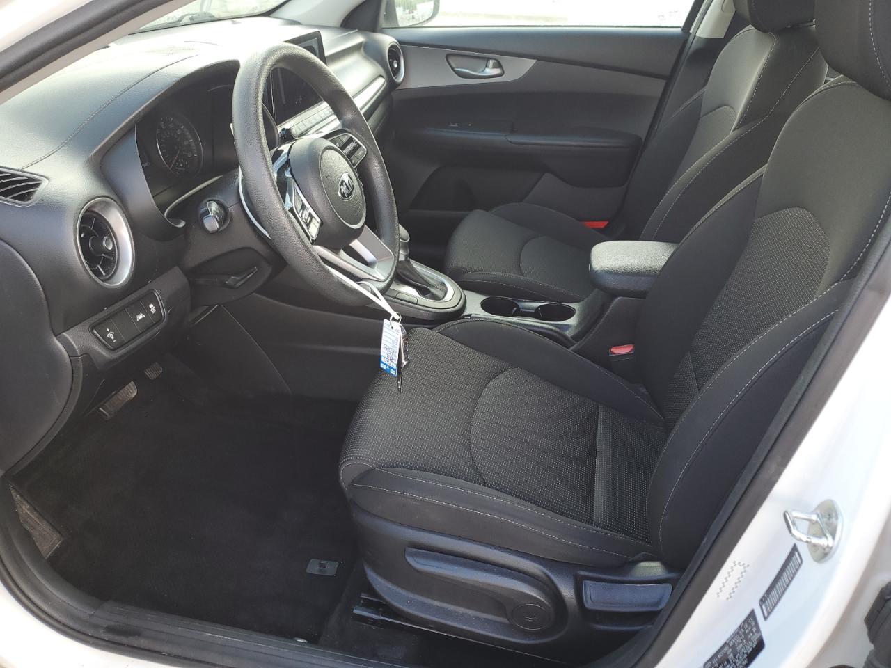 2019 Kia Forte Lxs - Image 7