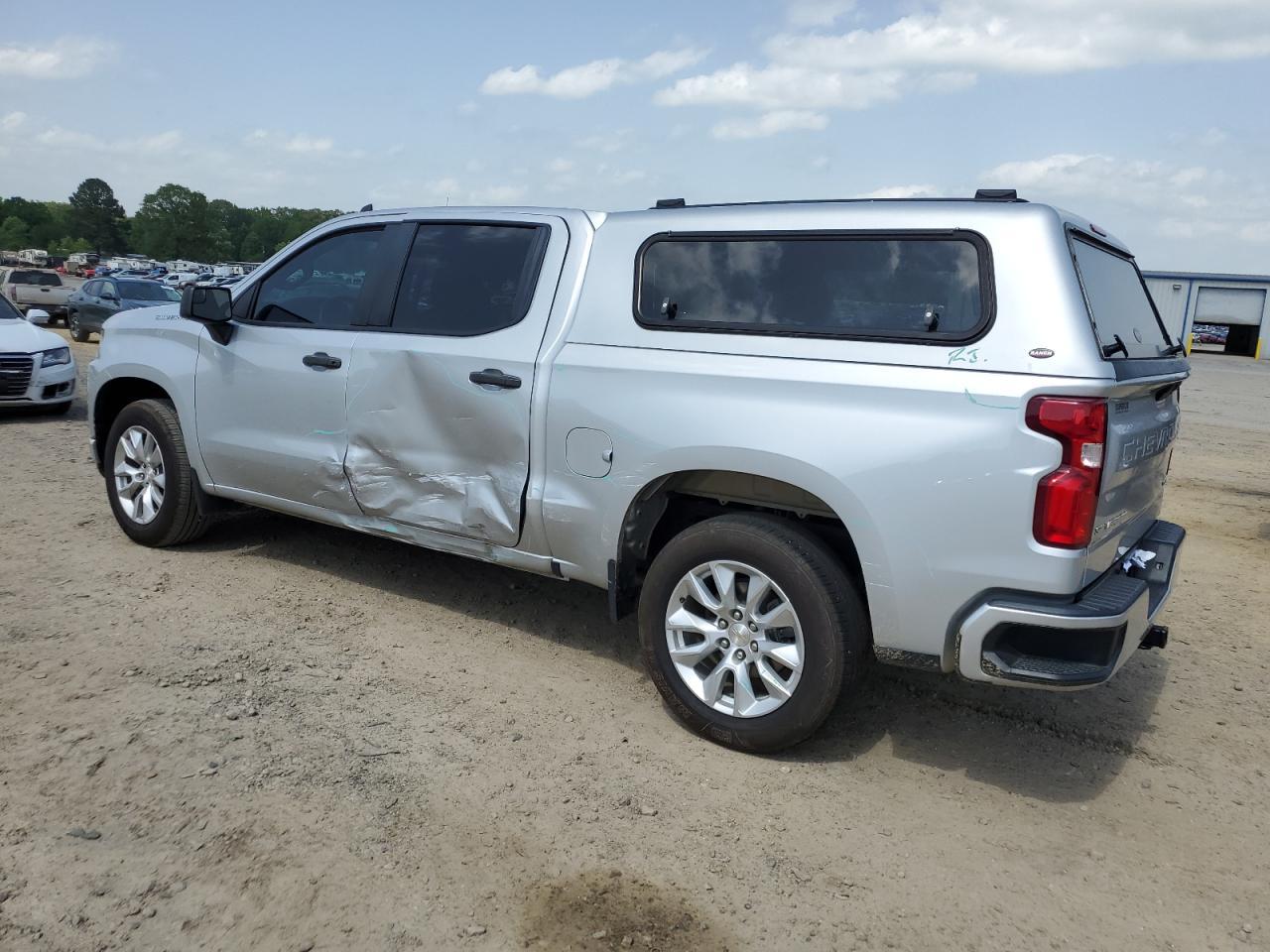 2021 Chevrolet Silverado C1500 Custom - Фото 2