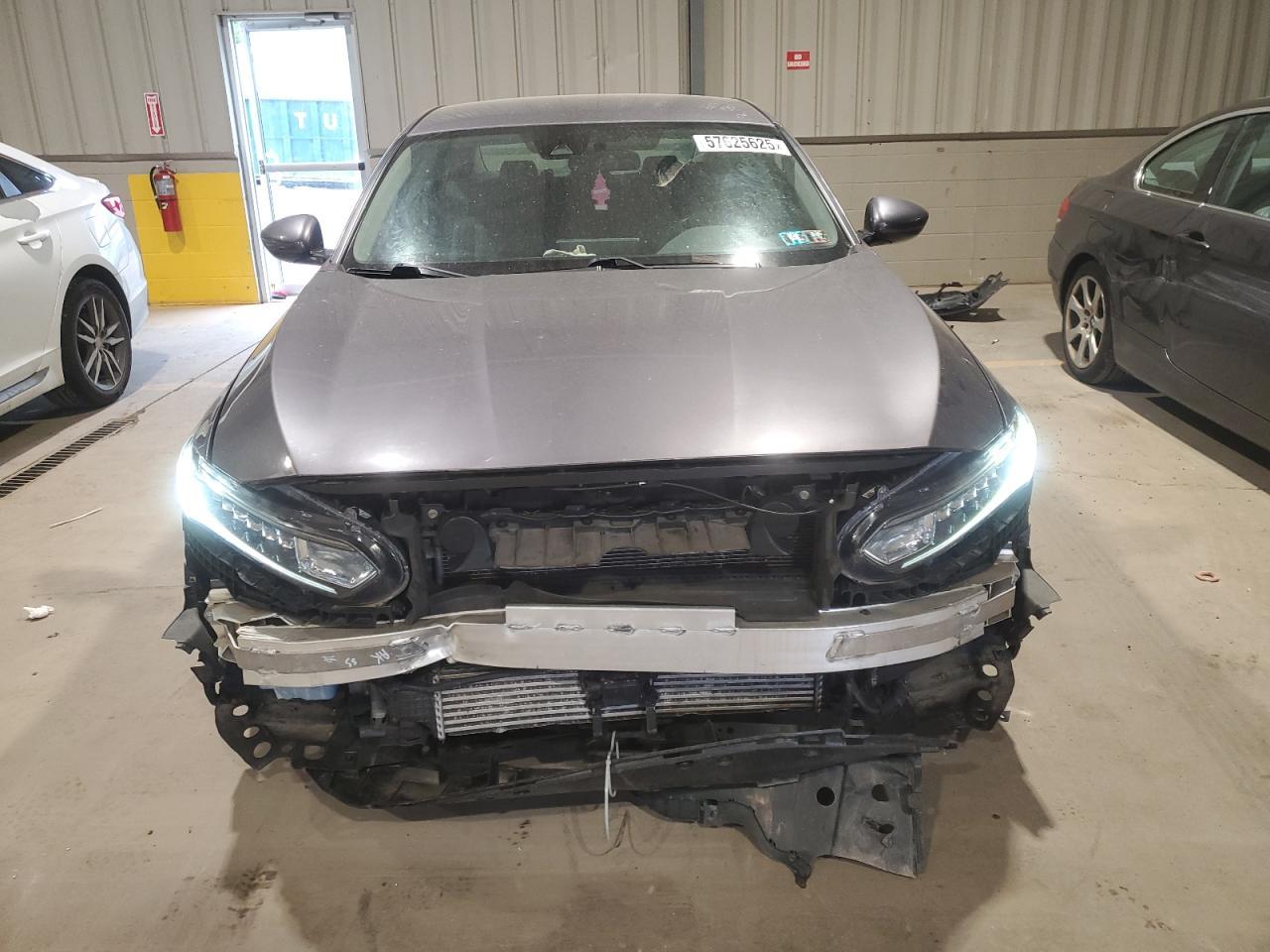 2019 Honda Accord Lx - Image 5