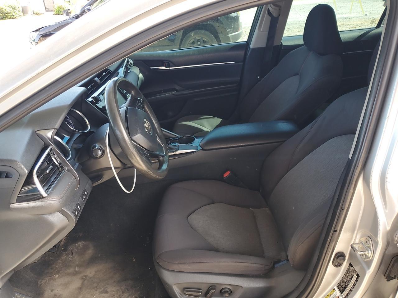 2018 Toyota Camry L - Фото 7
