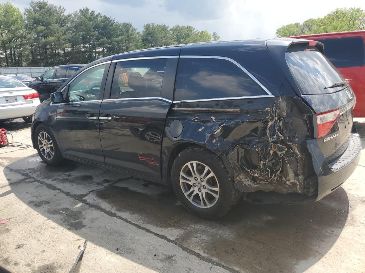 2012 Honda Odyssey Ex - Image 2
