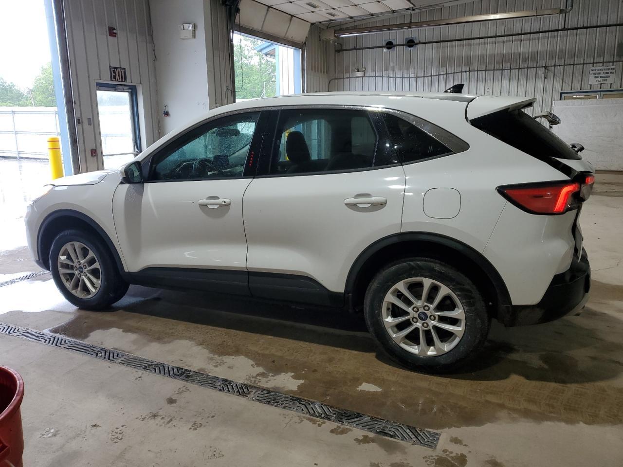 2020 Ford Escape Se - Image 2