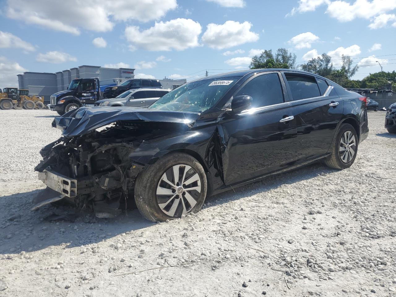 2019 Nissan Altima S