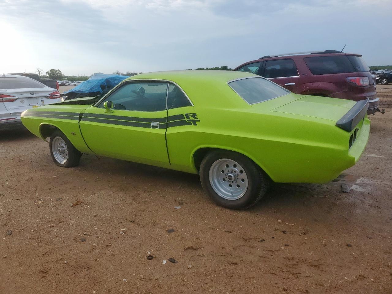 1974 Dodge Challenger - Фото 2